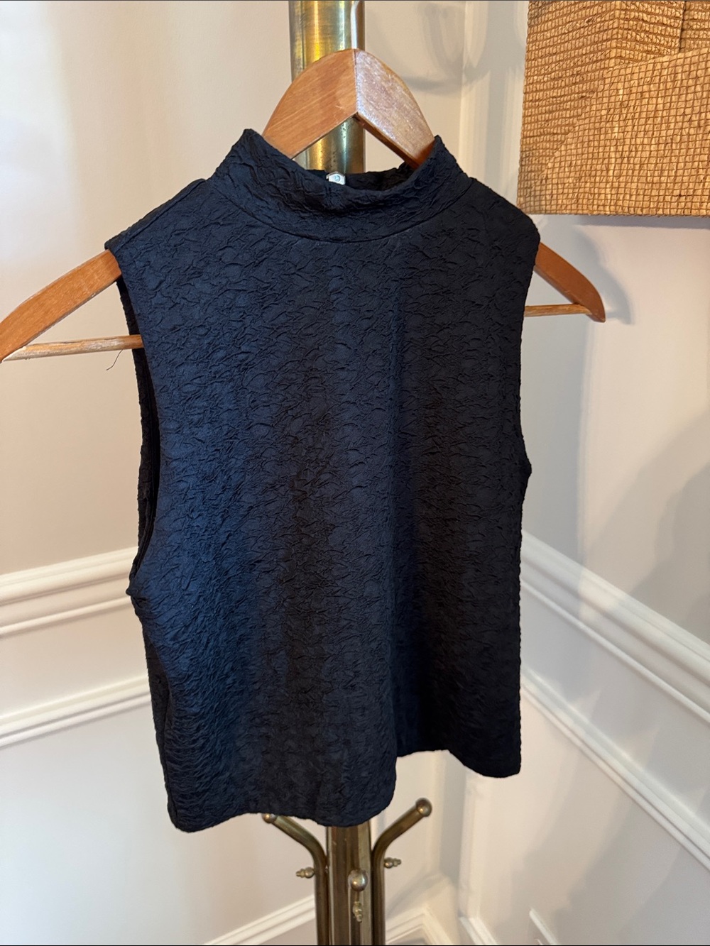 Bar III Black Sleeveless Mock Neck Textured Camisole